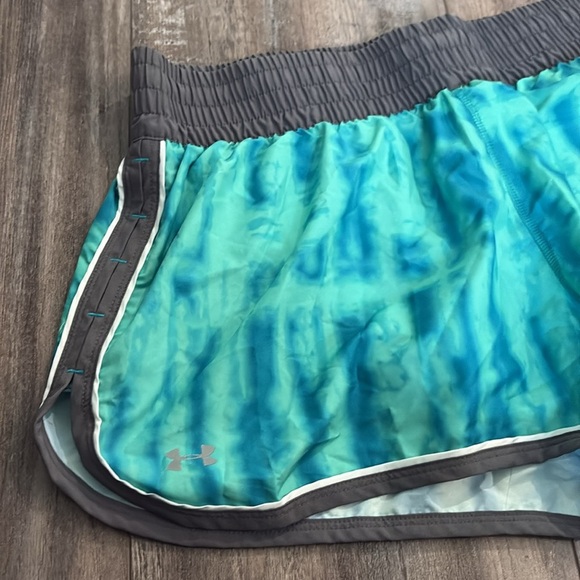 Under Armour shorts blue and green tie dye large - Picture 2 of 9